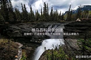 ?萨拉赫本赛季已斩获23球13助攻，生涯面对曼联15场14球